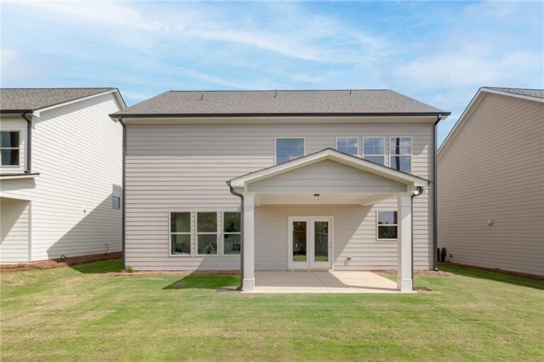 Rear exterior and yard of a Parkview Landing home in Buford, GA